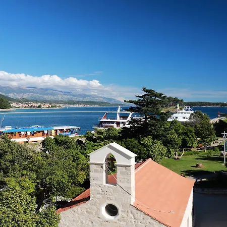 Arbiana Heritage 4*