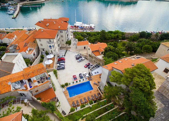 Arbiana Heritage Hotell