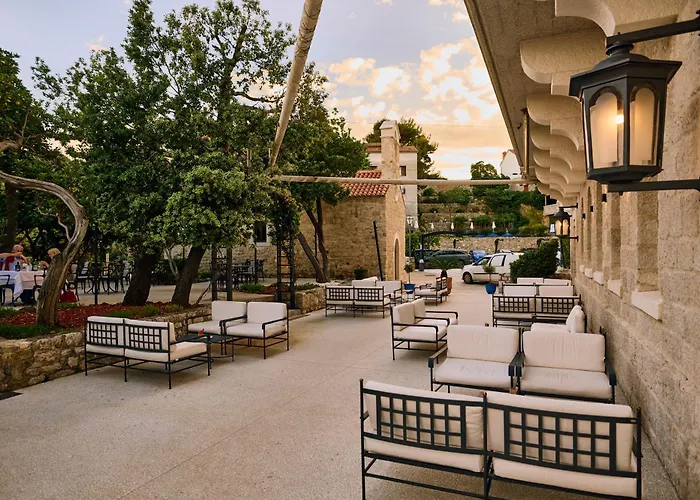 Arbiana Heritage Hotell