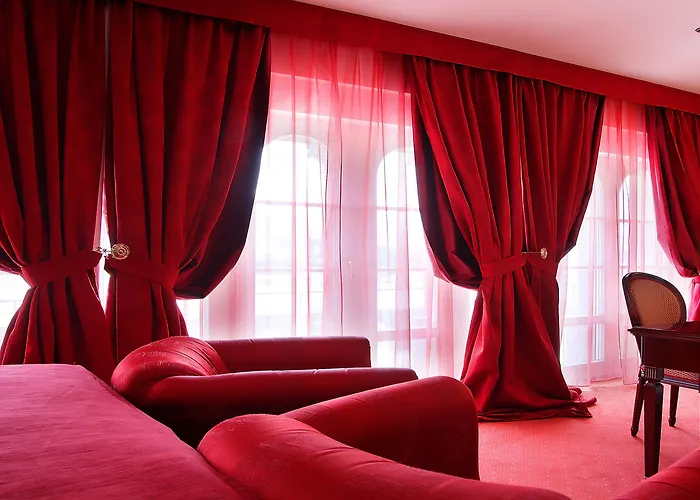 Hotell Arbiana Heritage Rab Town