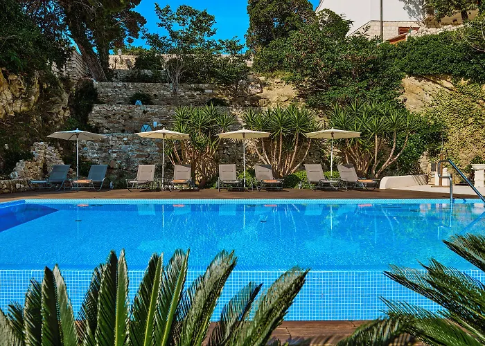 Arbiana Heritage 4*