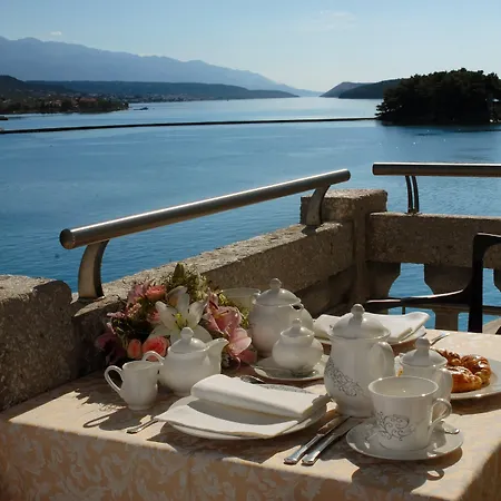 Arbiana Heritage Hotell