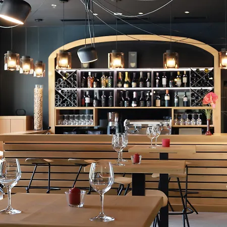 Hotel Arbiana Heritage 4*