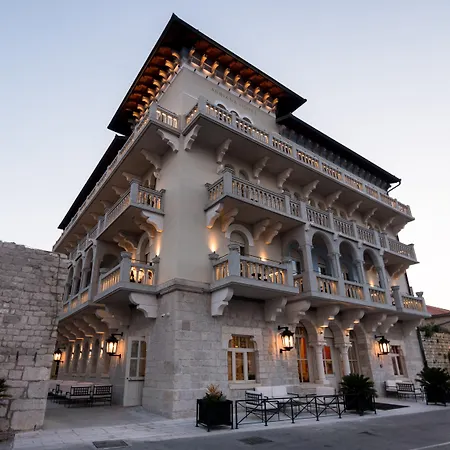 Hotel Arbiana Heritage