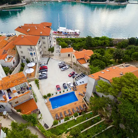 Arbiana Heritage Hotell
