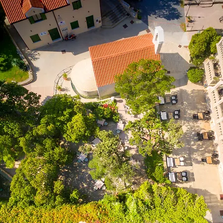 Hotel Arbiana Heritage