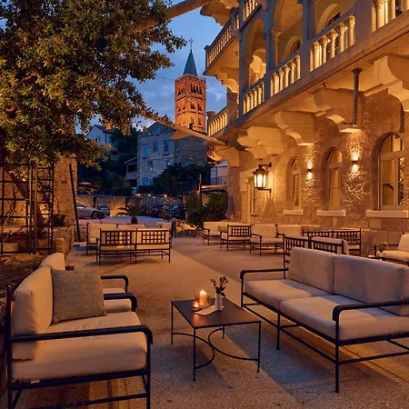 Hotell Arbiana Heritage 4*