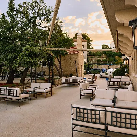 Arbiana Heritage Hotell