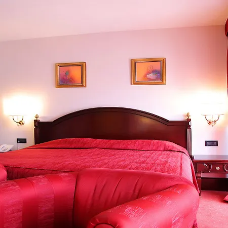 Arbiana Heritage 4* Rab Town