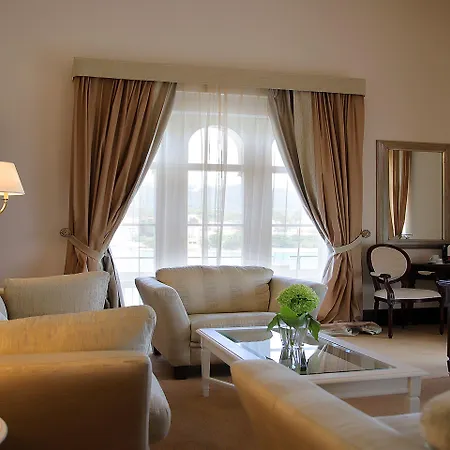 Arbiana Heritage 4*