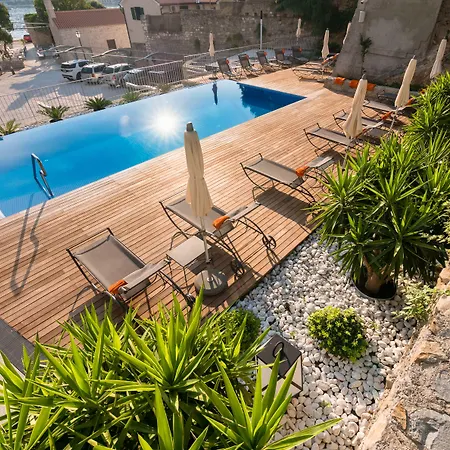 Hotel Arbiana Heritage 4*