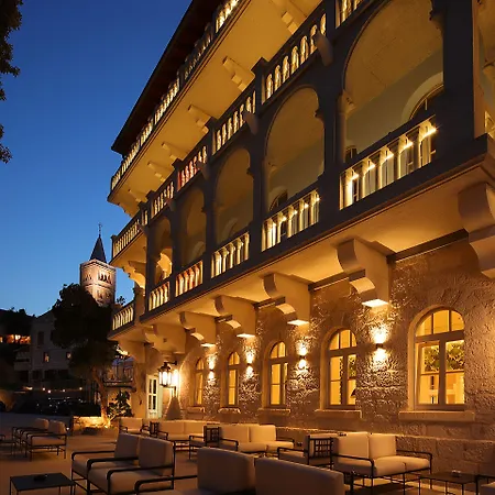 Arbiana Heritage 4*
